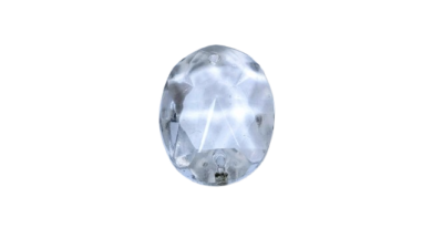 Krystal prisme. Til lysekrone. 26mmL. 19 mmB. 28 facet slebne sider. Oval. Stjerne. 1750