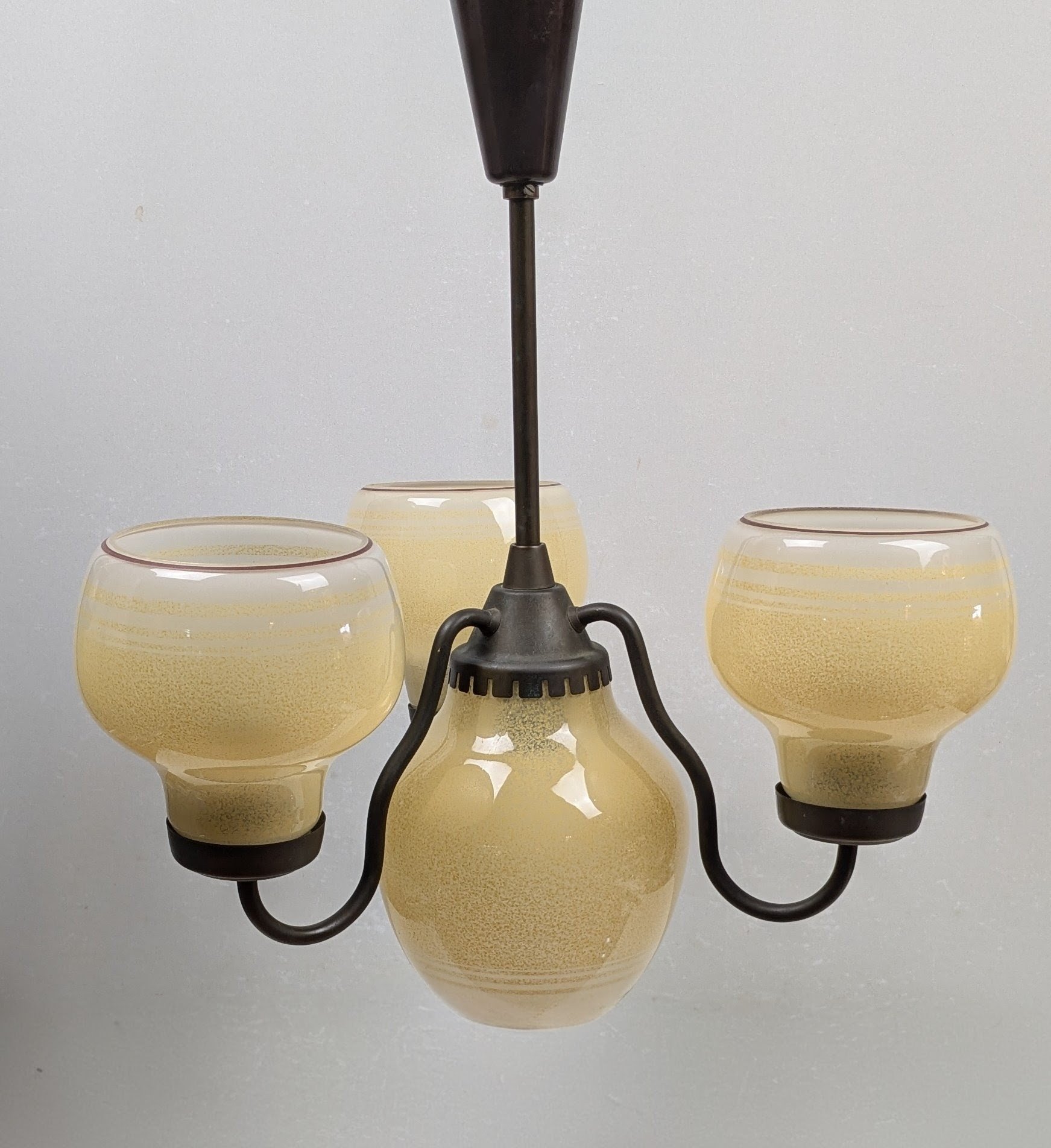 Sjælden LYFA Lysekrone – Bent Karlby (ca. 1940–50’erne) – Professionelt restaureret. Ø44. 54 cm nedhæng.