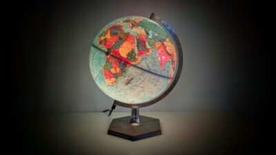 Original dansk design globus fra 1976. Scan globe. Professionelt restaureret.