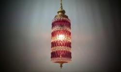 Vintage dansk Hollywood Regency glaspendel i rosa facetslebet glas – ca. 1960