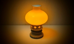 Skøn svensk orange glas bordlampe fra 1970 med nyt el. 25 cmH