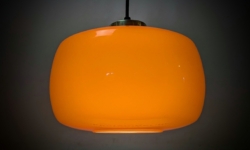 Skøn orange loftlampe fra 1960. Ø25. Professionelt restaureret. Flygfors glasbruk