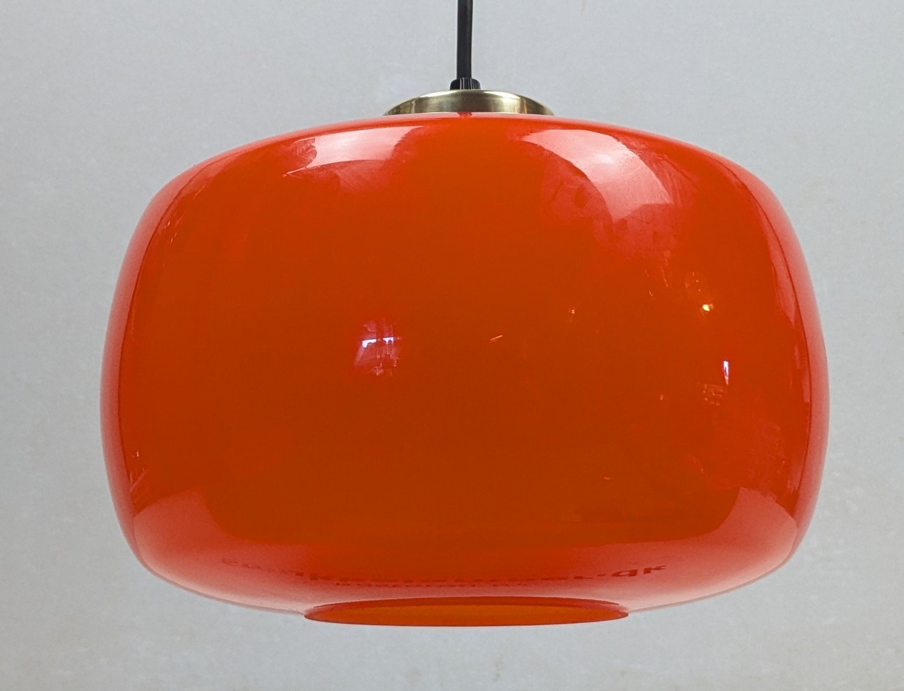 Skøn orange loftlampe fra 1960. Ø25. Professionelt restaureret. Flygfors glasbruk