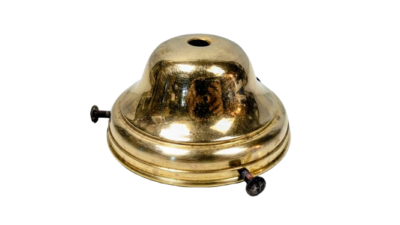 Original glasholder i ældet messing. Gribekant mellem 73- 83 mm. 1920.