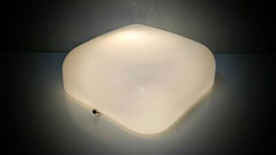 Stor hvid loft plafond loft / væglampe  glas fra 1960. 24x24 cm. Excellent condition.