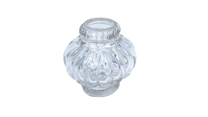 Stammeglas Krystal prisme. Gennemgående Ø14mm hul. Til lysekrone. 1850. 47mmH. 47mmB.