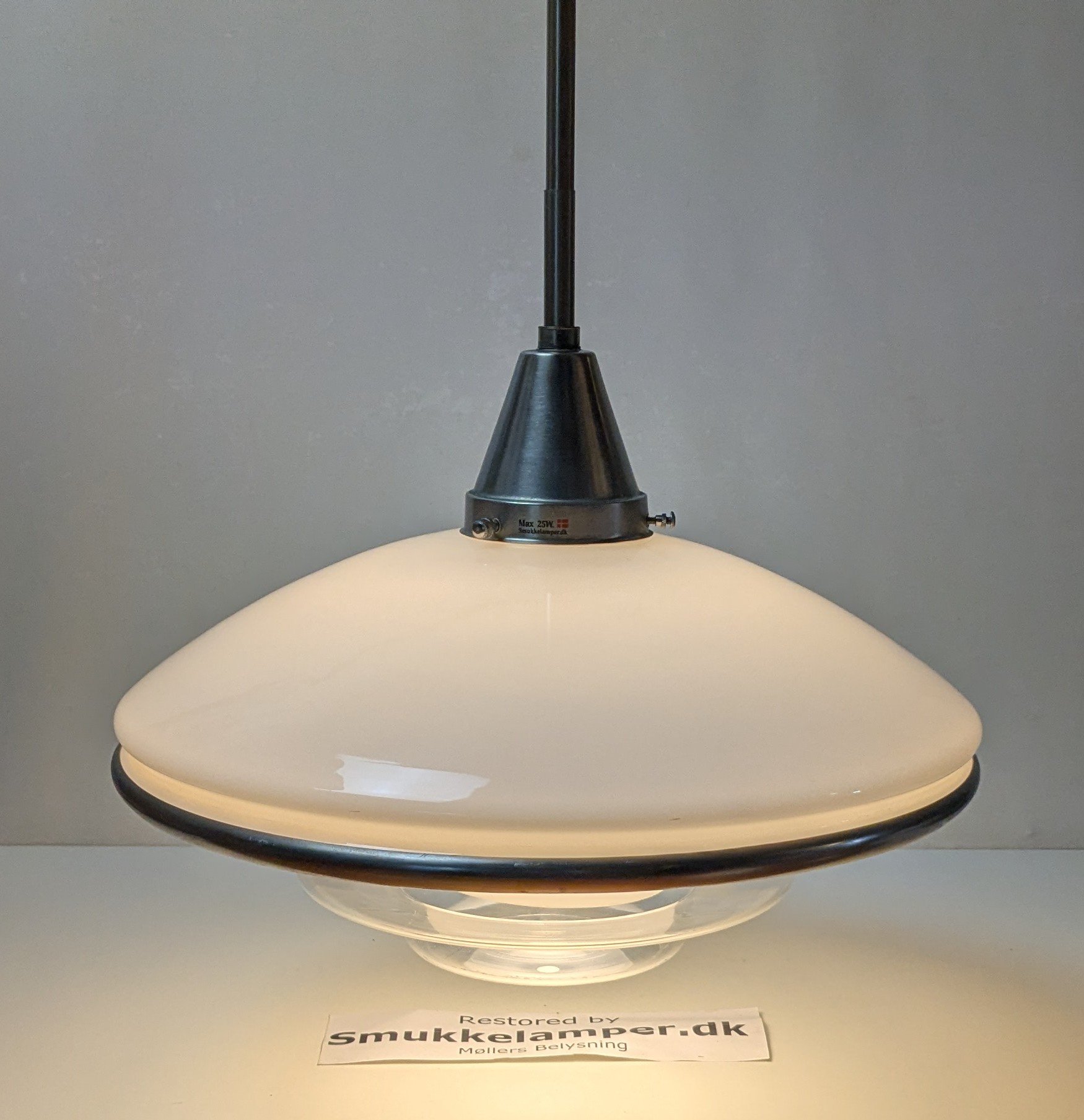 Otto Müller “Sistrah” Bauhaus pendel – 1931 – Tysk funktionalisme. Excellent condition. Pickup only.