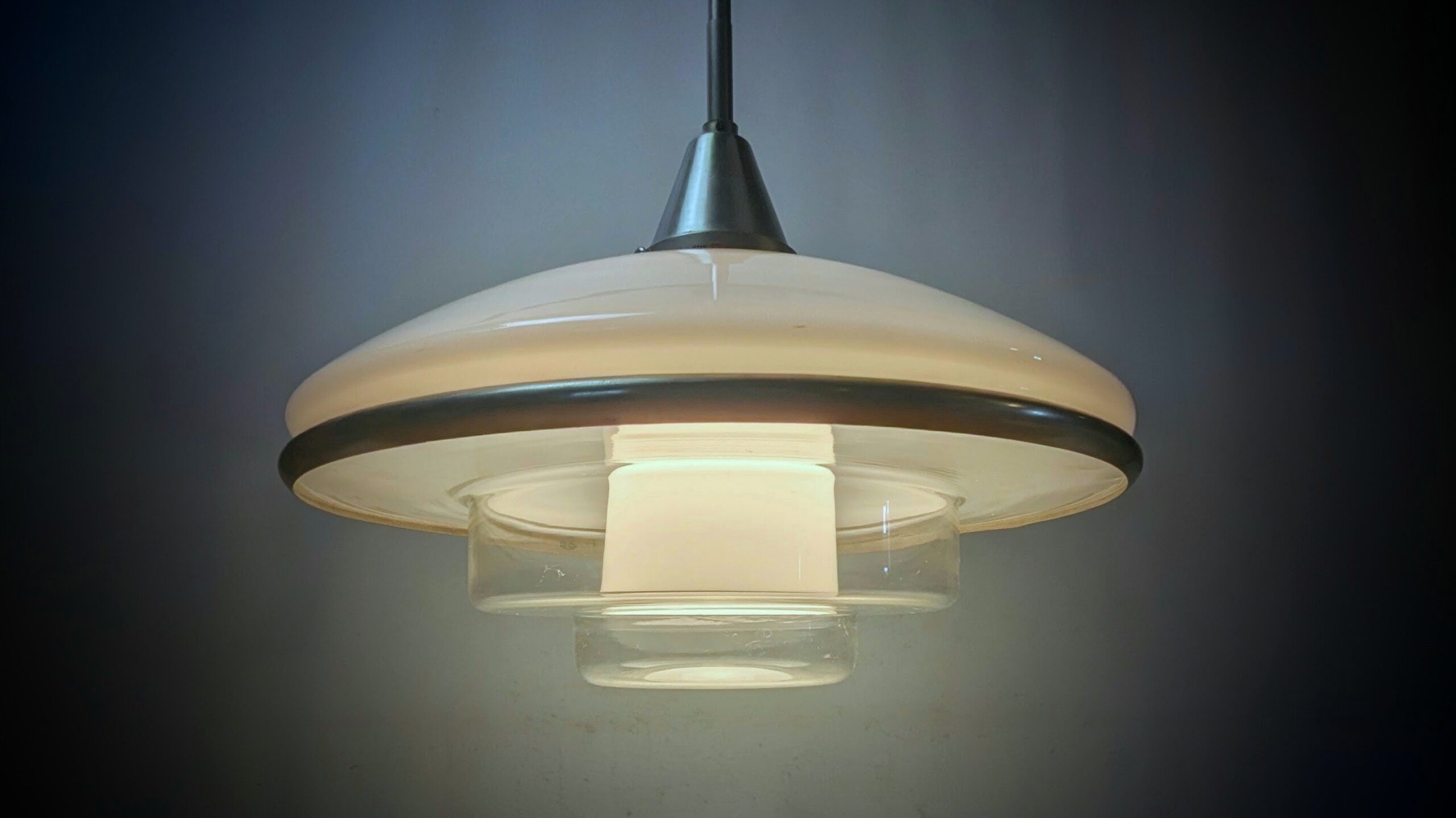 Otto Müller “Sistrah” Bauhaus pendel – 1931 – Tysk funktionalisme. Excellent condition. Pickup only.