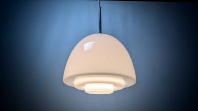 Skøn køkken eller entre loftlampe fra 1940. Professionelt restaureret. Ø20