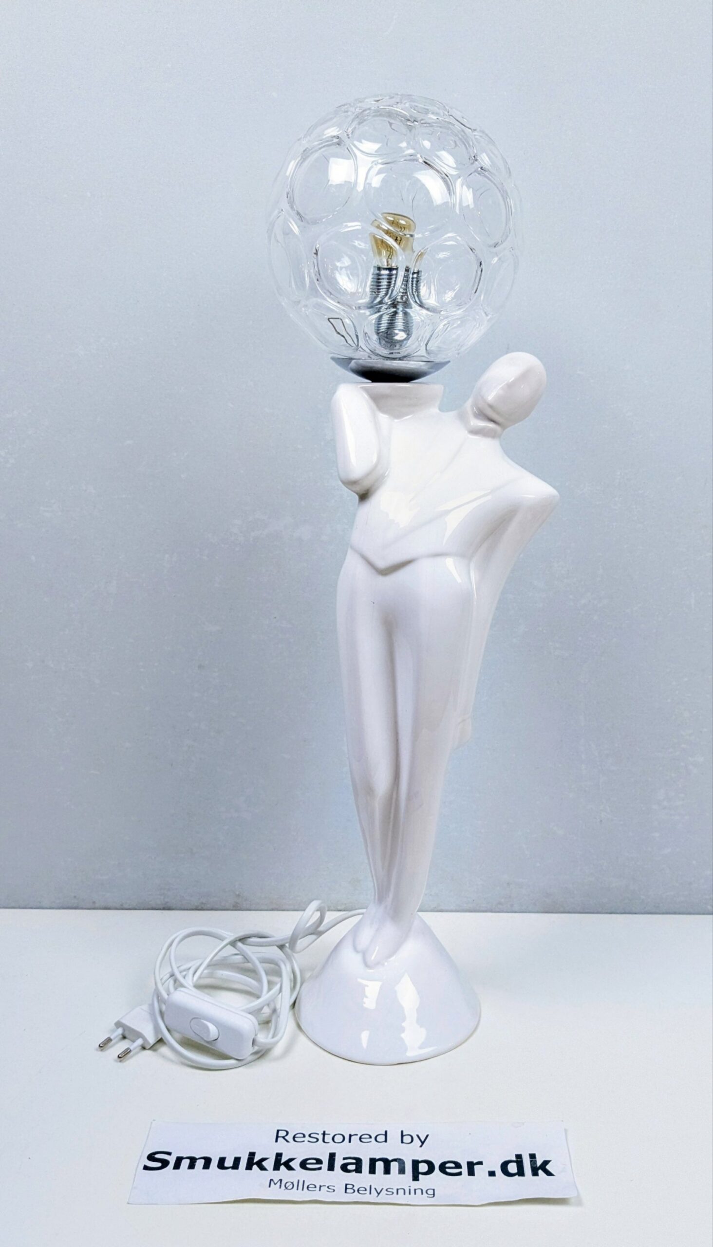 Art deco bordlampe fra 1980. Custom håndsamlet unika. Møllers Belysning. 53 cmH. Nyt el.