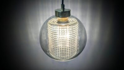Skøn klassisk loftlampe fra 1960. Ø20. Dobbelt glas. Professionelt restaureret.