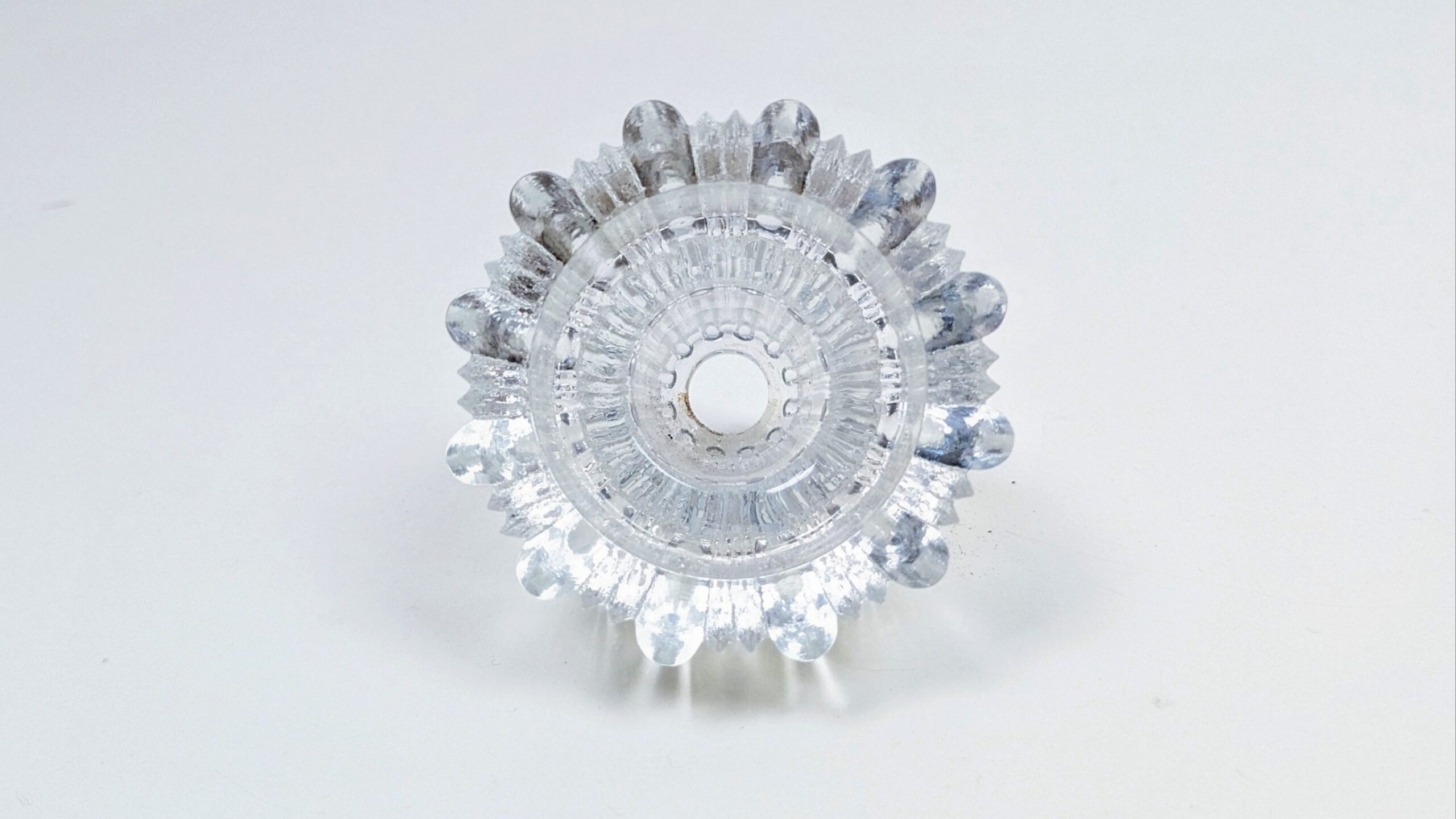 Originalt svensk Rejmyre glas til pendel fra 1975. Reservedel. Ø59. 10 mm hul.