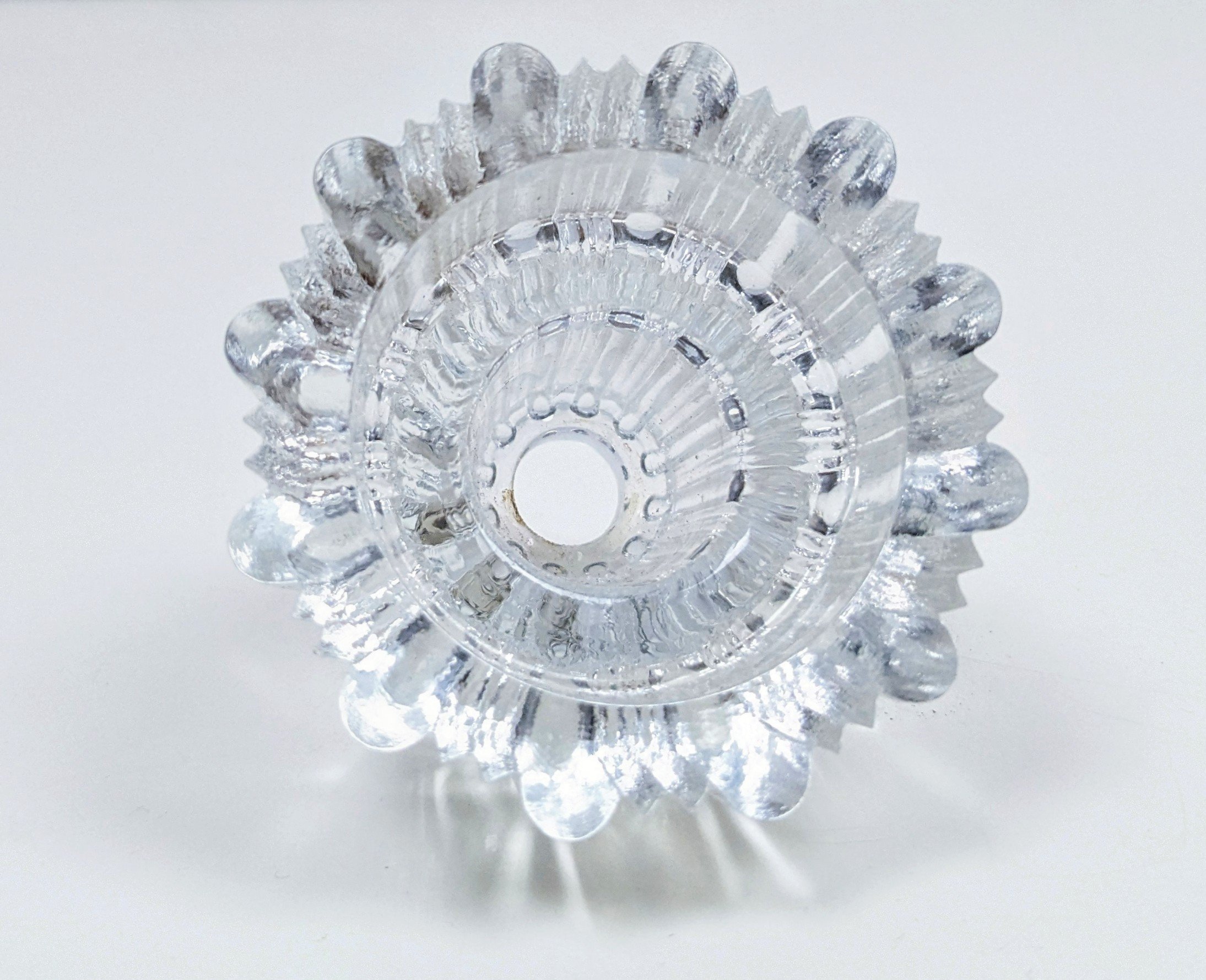 Originalt svensk Rejmyre glas til pendel fra 1975. Reservedel. Ø59. 10 mm hul.
