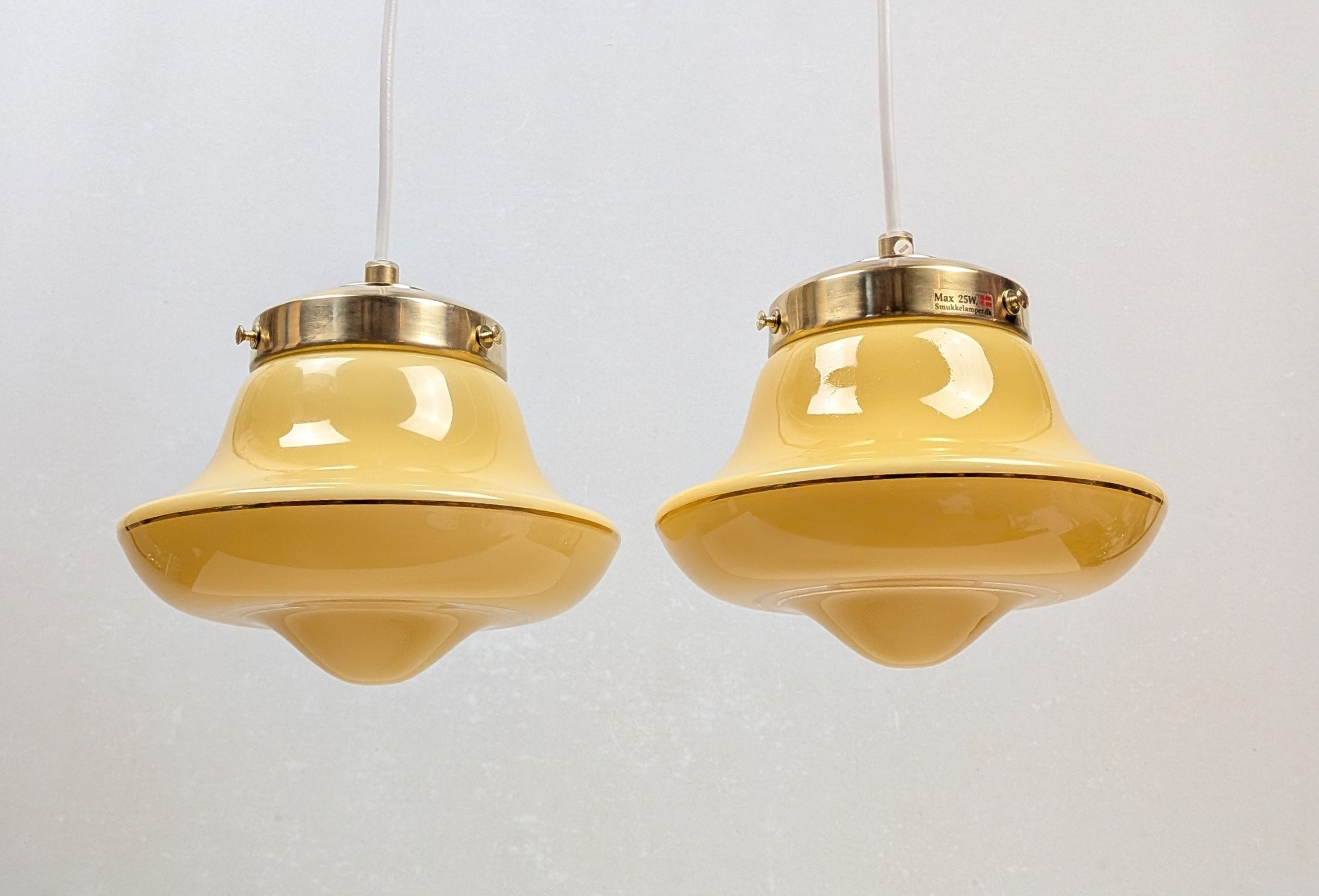 Sæt med 2 skønne loftlamper fra 1940. Professionelt restaureret. Ø18. - Billede 4