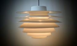 Original Dansk design fra 1962.  LYFA Svend Middelboe Ø50. Nyt el. I smuk stand. Pickup only.