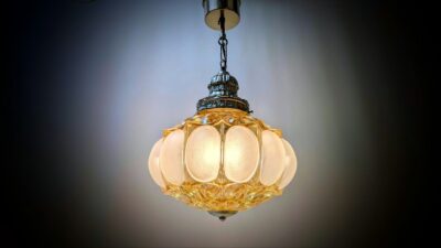 Måneskins lampe 1960. Mint condition. 3 kilo glas. Ø29. 53 cm nedhæng. Silverflame – Orangeri og udestue belysning