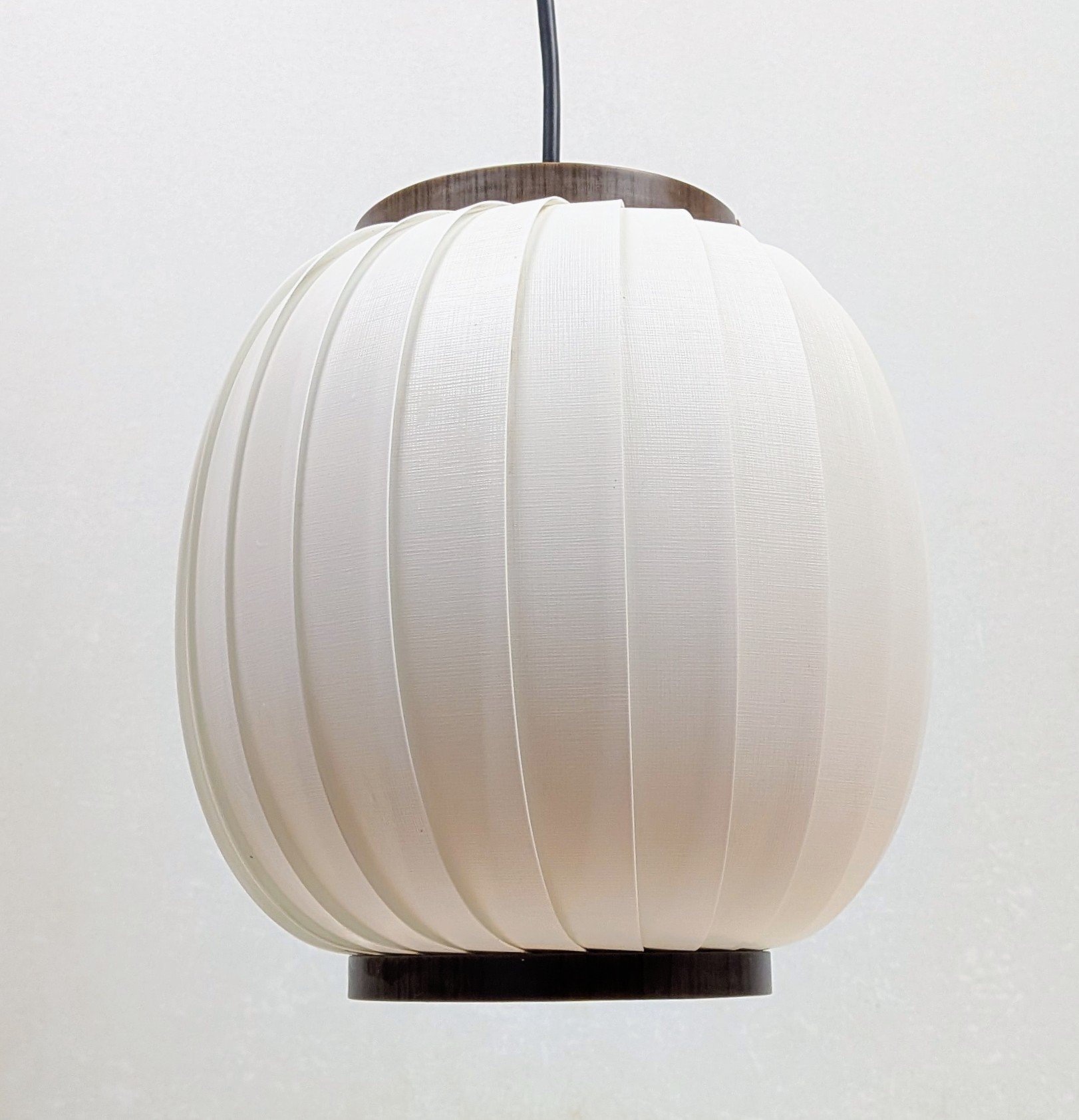 Klassisk dansk design fra 1959. Bojan – Hoyrup Light. Nyt el. Ø21. I flot stand. Loftlampe. – produktbillede 1 – Loftlamper