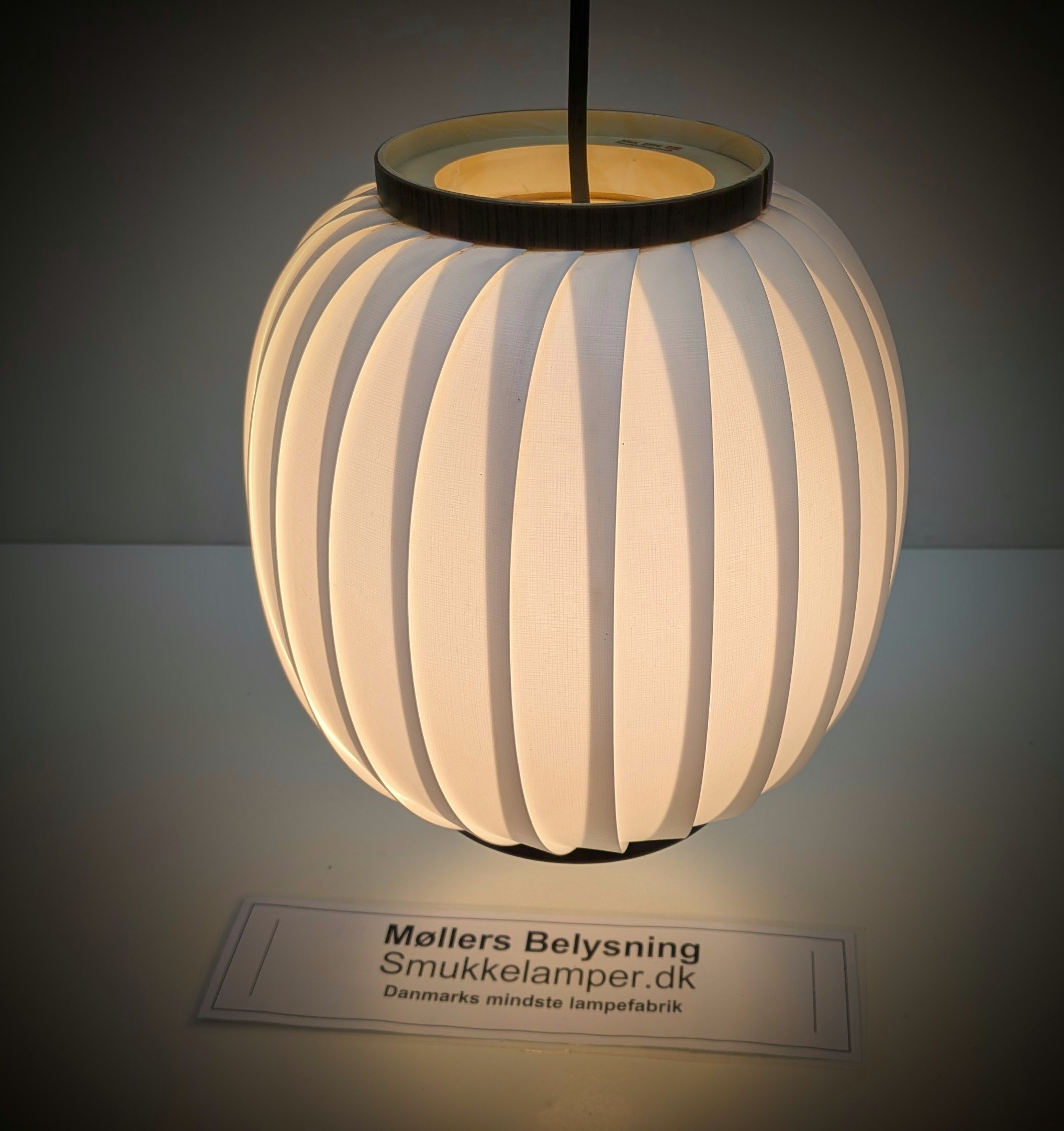 Klassisk dansk design fra 1959. Bojan – Hoyrup Light. Nyt el. Ø21. I flot stand. Loftlampe. – produktbillede 3 – Loftlamper