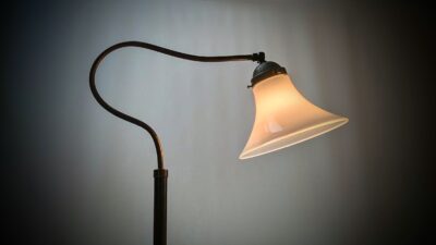 Custom sammensat gulvlampe. Special. 124 cm høj. Nyt el. 1930 dele m.m. Møllers. Pickup only