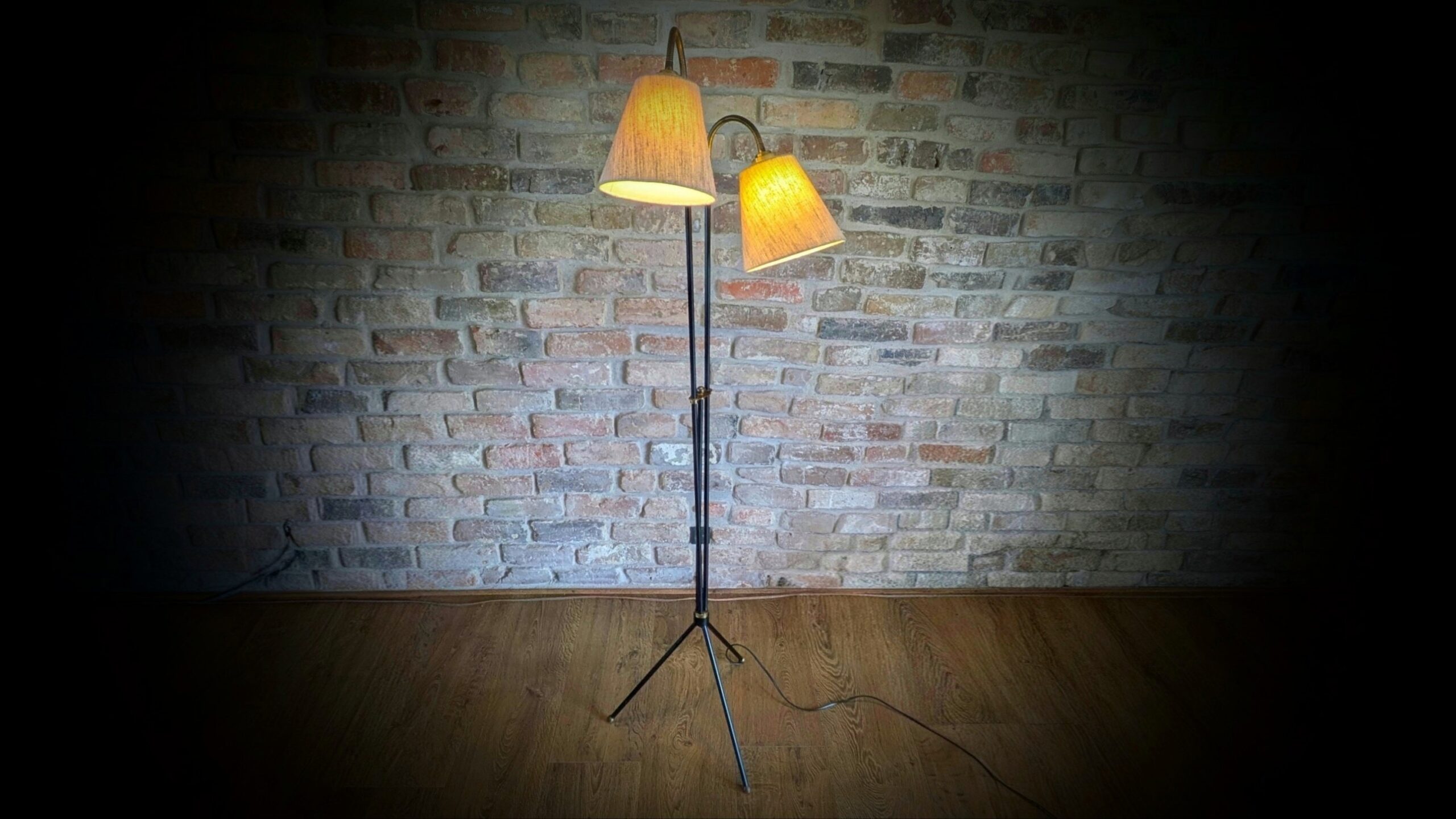 Teknika treben model 209 – eksklusiv dansk design gulvlampe med to fleksible arme – 1955. Pickup only – produktbillede 6 – Gulvlamper