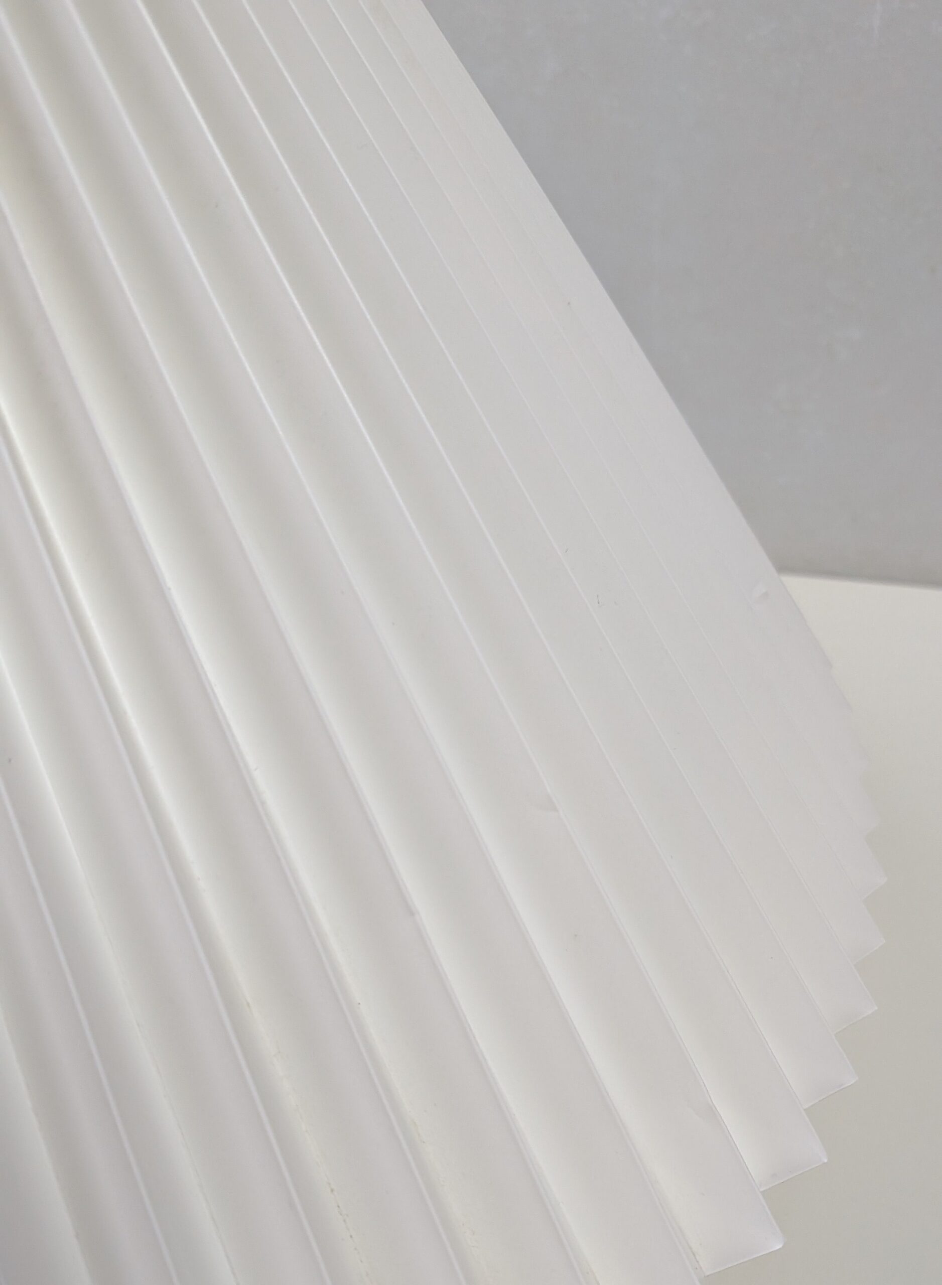 Original Le Klint loftlampe. Ø48. 30 cmL. Nyt el. Få normale brugsspor. Fra 1990. Made in Denmark – produktbillede 6 – Design ikoniske lamper til spisestuen
