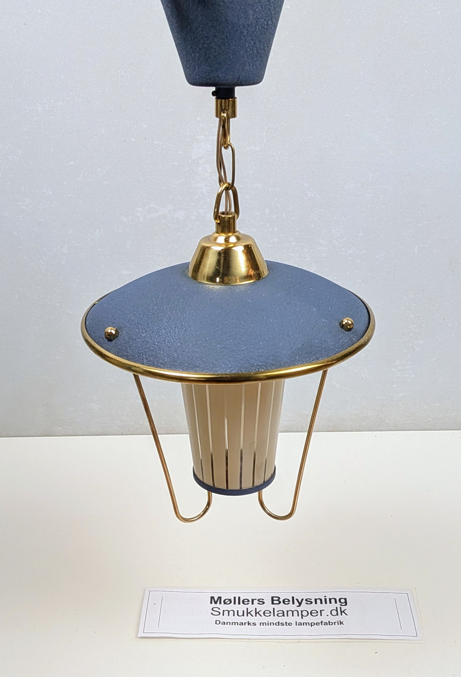 Skøn Atomic Age 1950 loftlampe. Restored. Ø23. 43 cmH – produktbillede 2 – Orangeri og udestue belysning